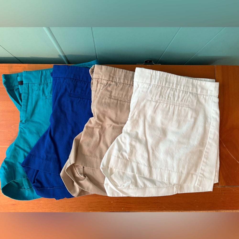 GAP Shorts - you get All four!